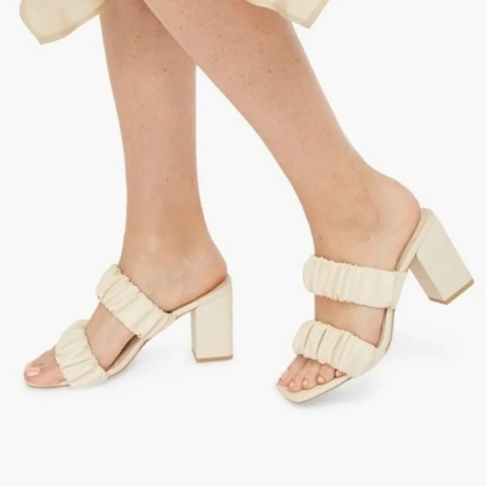 Justfab Gretchen Slip on ￼￼Rushed Slide￼ Sandals Chunky Heel Cream ￼ Size ￼ 8.5